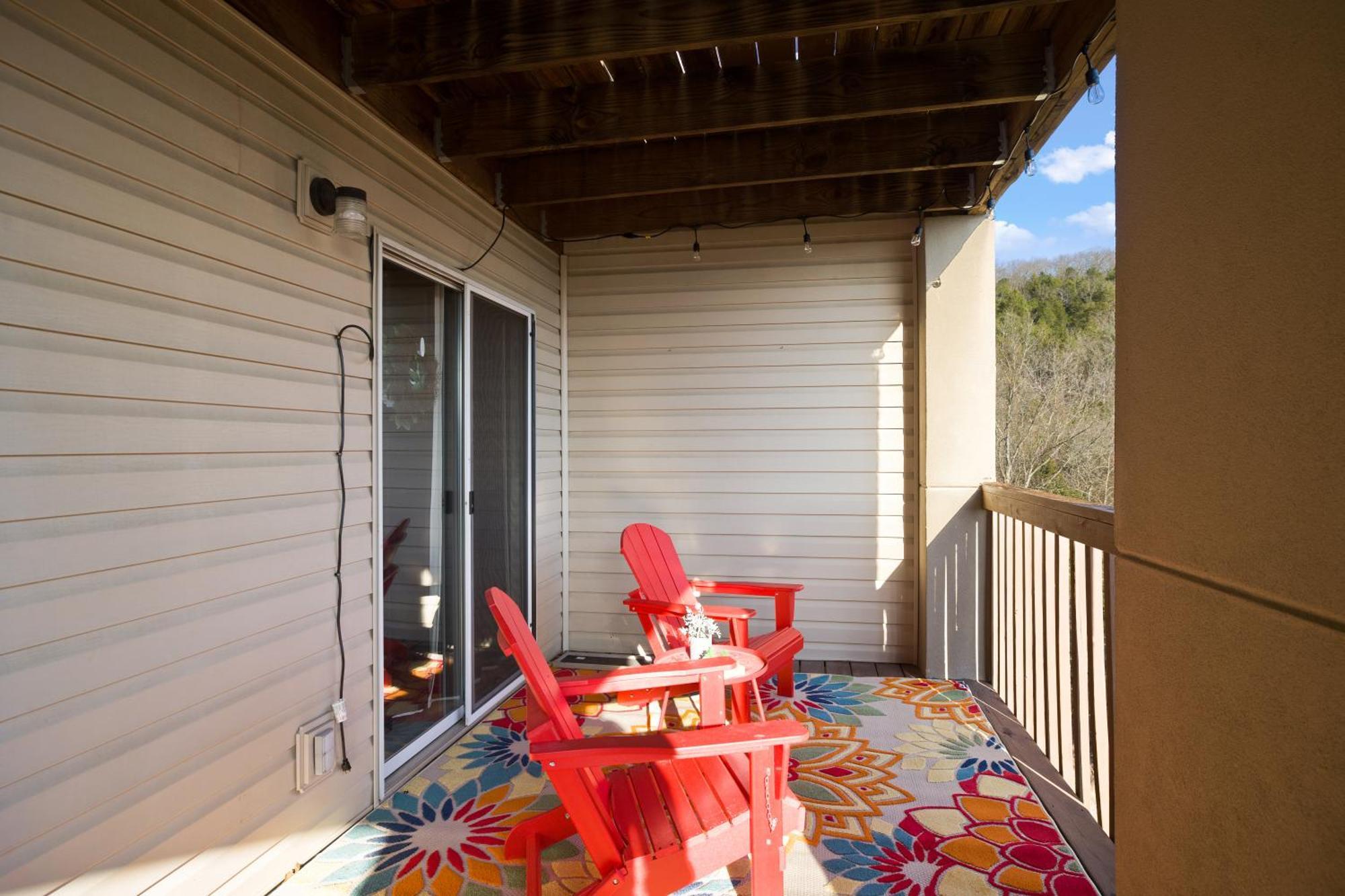 Walk-In, No Stairs Condo, Pets Welcome, 4 Mins To Silver Dollar City, 14 Mins To Ball Park Of America, Amazing Ozark Mountian Views Branson Eksteriør bilde
