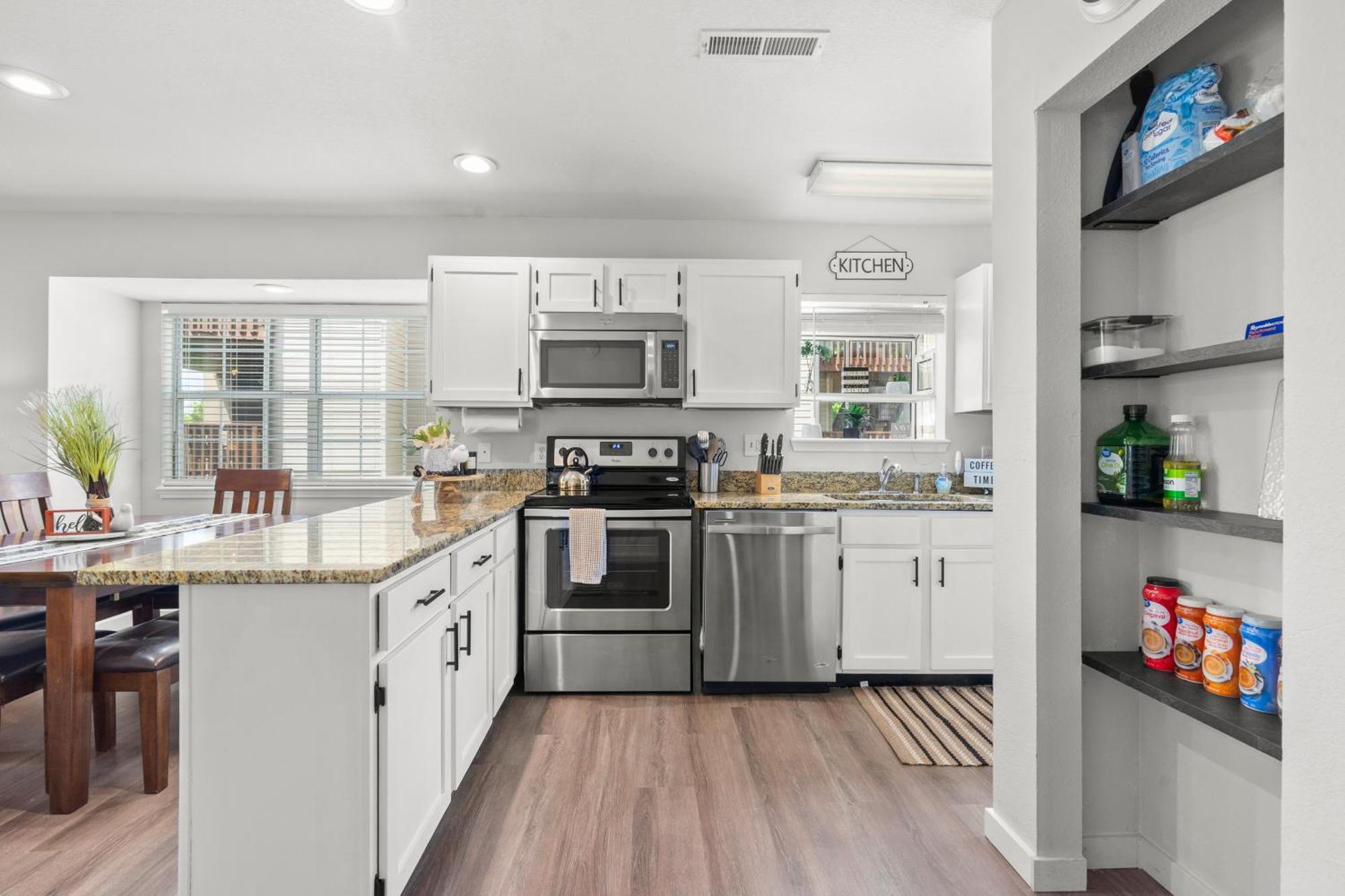 Walk-In, No Stairs Condo, Pets Welcome, 4 Mins To Silver Dollar City, 14 Mins To Ball Park Of America, Amazing Ozark Mountian Views Branson Eksteriør bilde